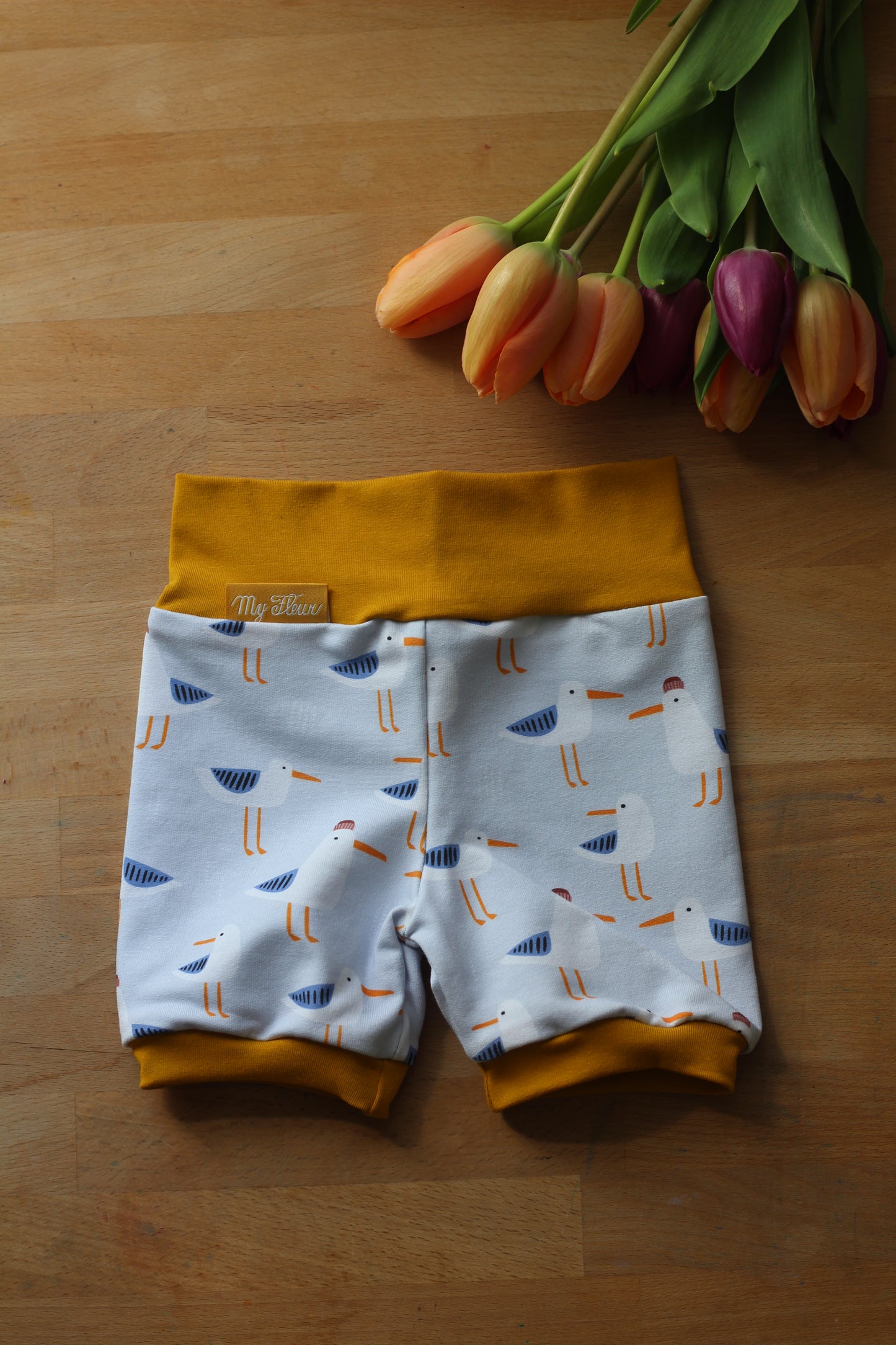 Handmade Pumpkurzhose Möwen