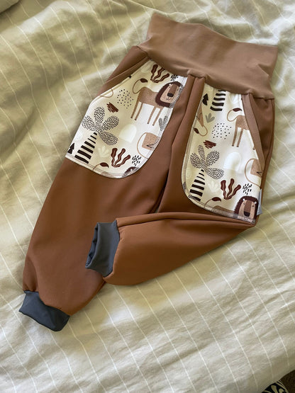 Pantalon softshell marron, lions