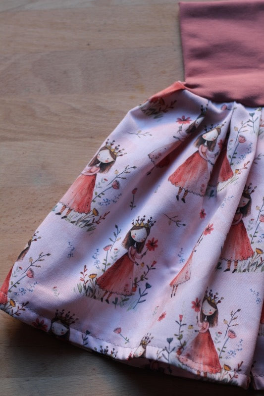 Cheerful summer skirt
