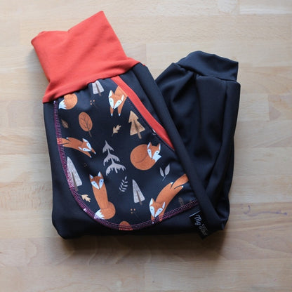 Pantalon softshell disponible sur demande (délai de livraison : 10 à 12 semaines)