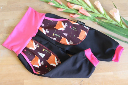 Pantalon softshell noir, renards roses