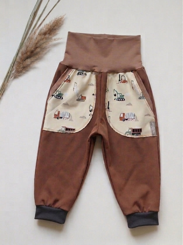 NEU - Kinder Softshellhosen Braun, Bagger beige