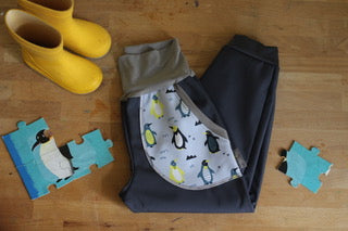 Pantalon softshell gris, pingouins
