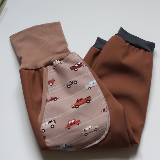 Kinder Softshellhosen braun, Autos