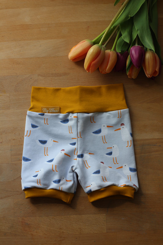 Handmade Pumpkurzhose Möwen