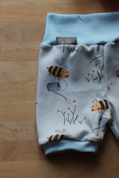 Handmade Pumpkurzhose Bienen