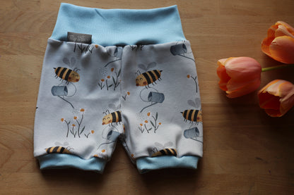 Handmade Pumpkurzhose Bienen