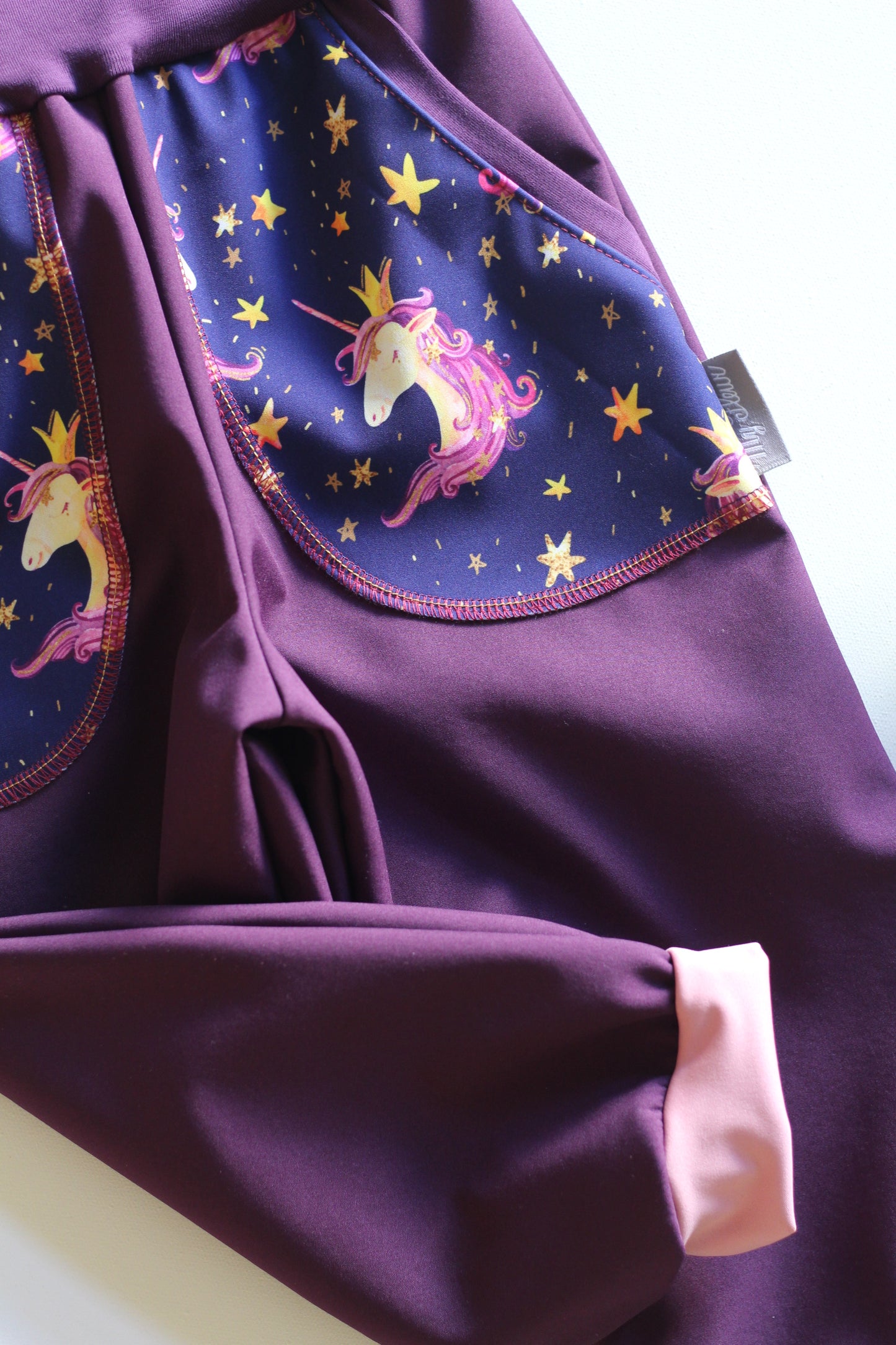 Pantalon softshell violet, fleurs