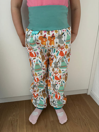 Pantalon softshell blanc à motifs animaux pour le camping