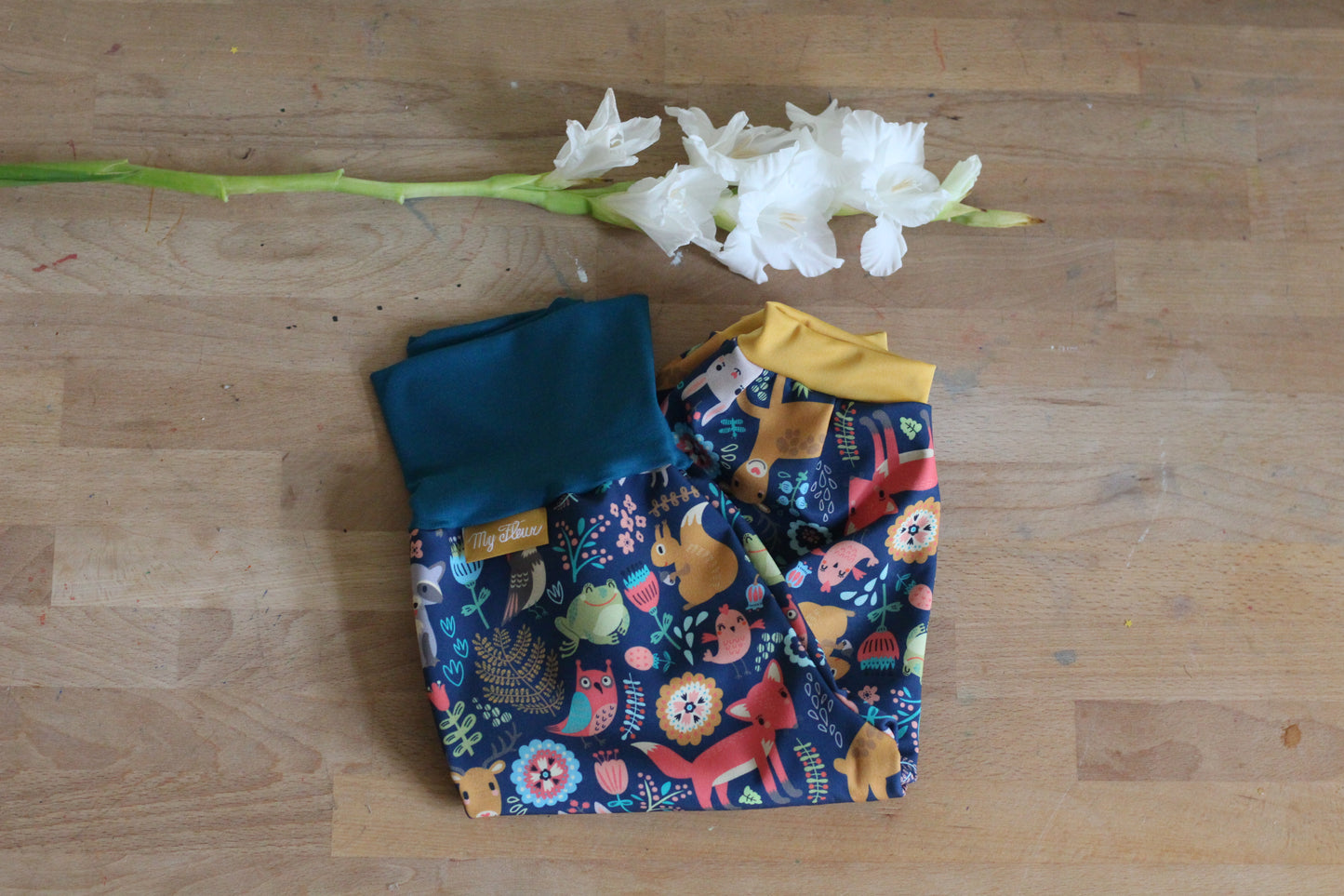 Kinder Softshellhosen Waldtiere, blau
