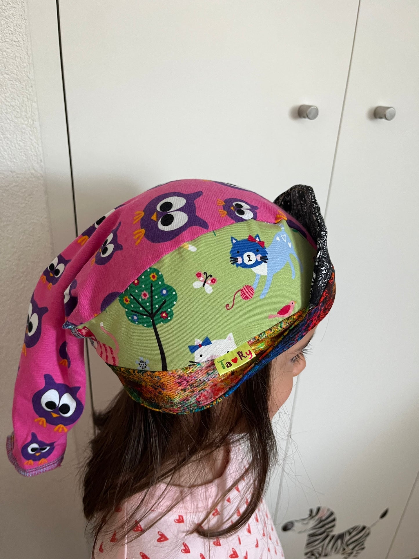 Verspielte Sommermütze Eulen