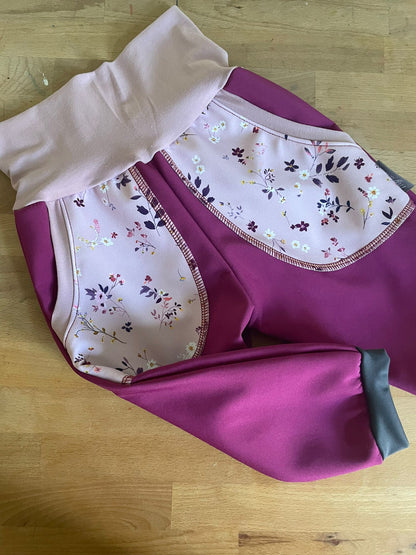 Pantalon softshell violet, fleurs