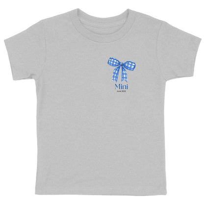 Schweres Kinder-T-Shirt – Personalisiertes Mini und Me mit Schleife - vorderseite_heidekrautgrau